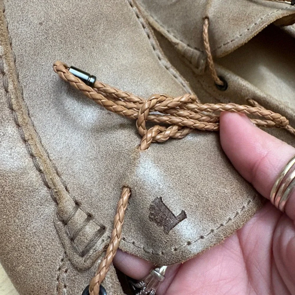TOD'S Laccetto Men's Driving Loafers in‎ light brown suede Size 6.5 / 8